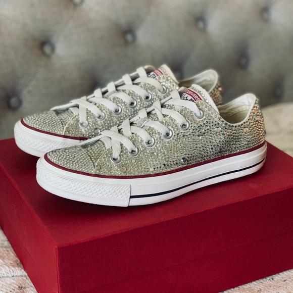 COPY - Rhinestone Converse - Size 7 - Picture 6 of 8